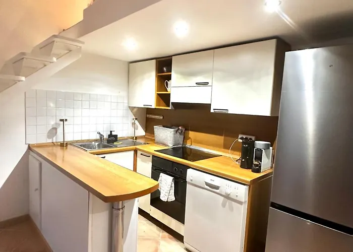 Apartamento Vieux Bord De *