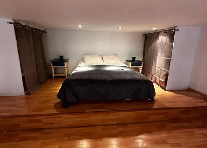 Vieux Bord De Apartamento